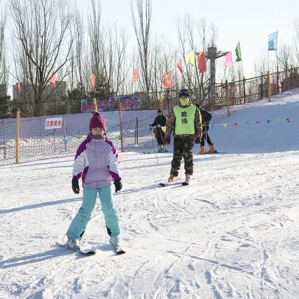 室外滑雪場建設 室外滑雪場建設