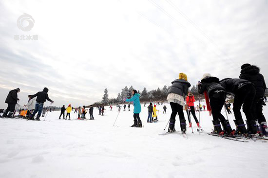 建一個室外滑雪場的主要成本有哪些