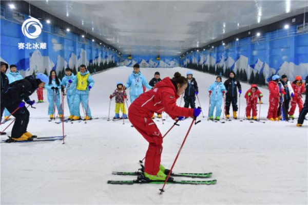 室外滑雪場建設(shè)