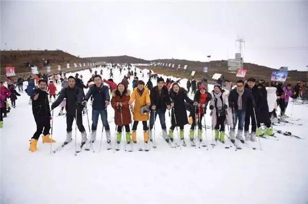 萬龍滑雪場(chǎng) 萬龍滑雪場(chǎng)