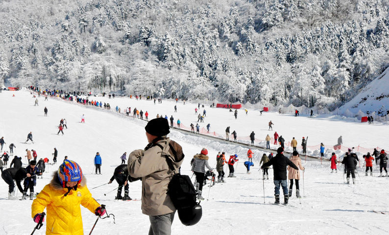 臨安大明山滑雪場(chǎng)