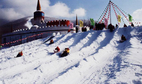 沈陽啟動冰雕的制作